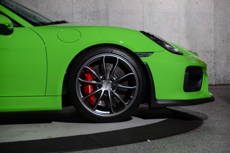 Porsche 981 Cayman GT4