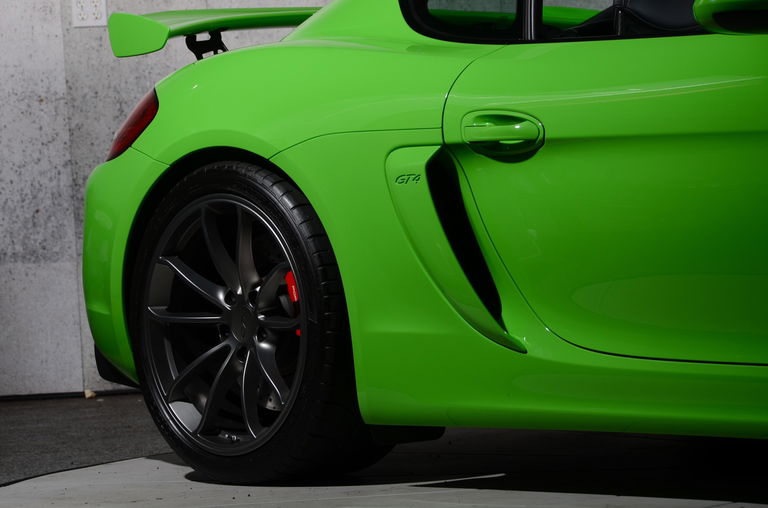 Porsche 981 Cayman GT4