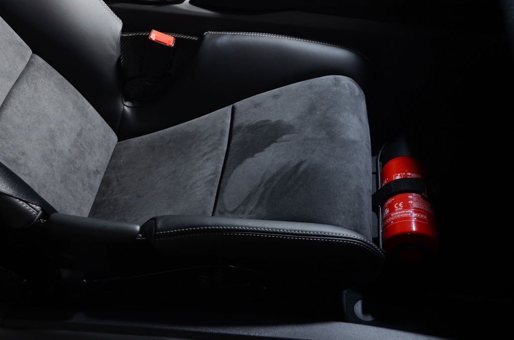 Porsche 981 Cayman GT4