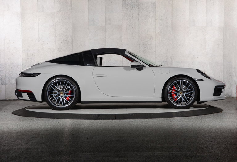 Porsche 992 Targa 4S