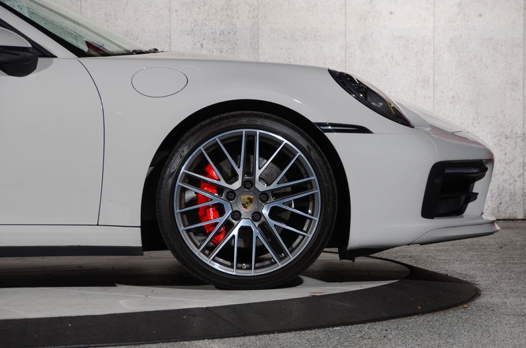 Porsche 992 Targa 4S