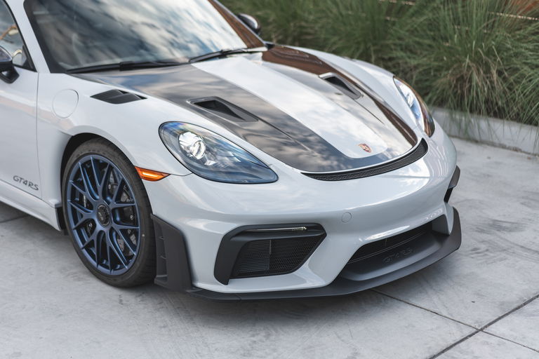 Porsche 718 Cayman GT4 RS