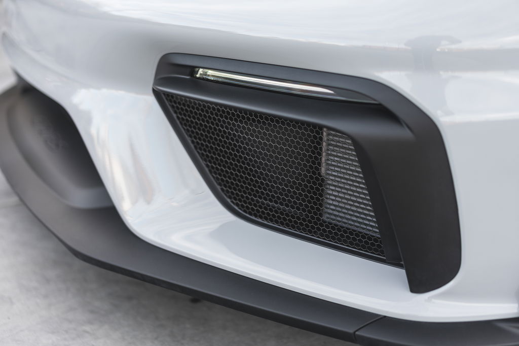 Porsche 718 Cayman GT4 RS