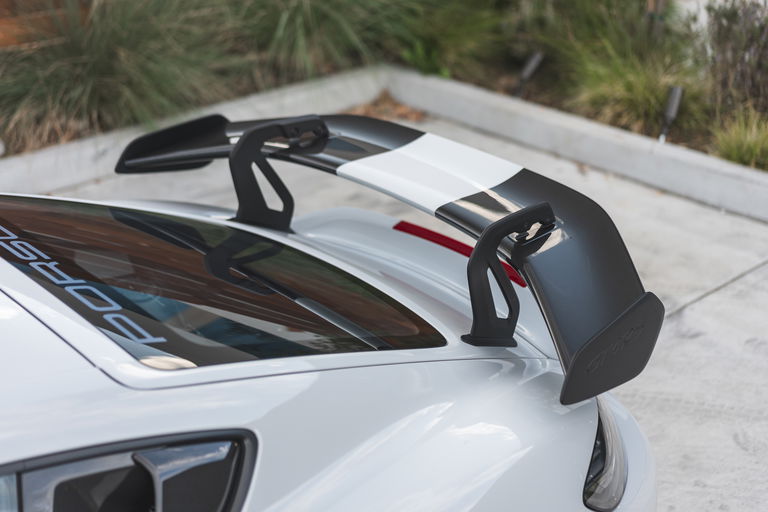 Porsche 718 Cayman GT4 RS