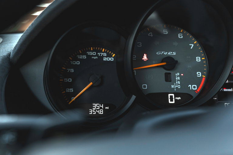 Porsche 718 Cayman GT4 RS