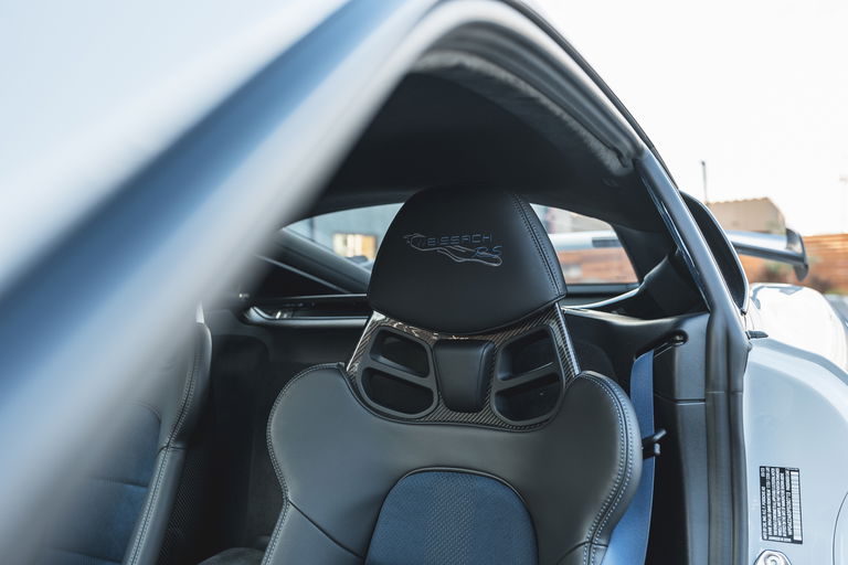 Porsche 718 Cayman GT4 RS