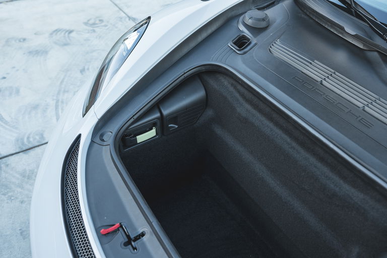 Porsche 718 Cayman GT4 RS