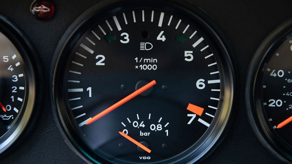 Porsche 911 Turbo 3.3 (US)