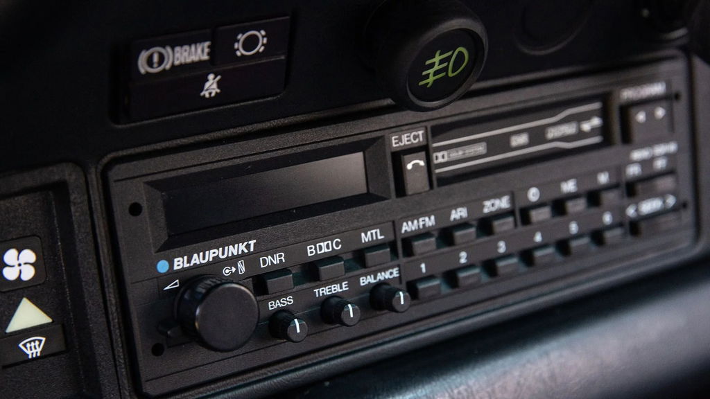 Porsche 911 Turbo 3.3 (US)