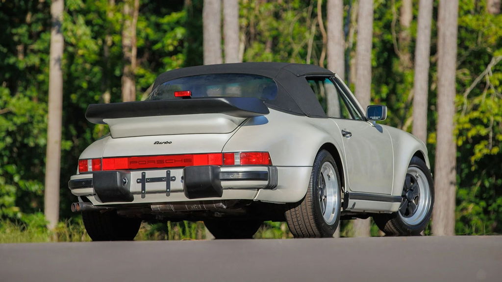 Porsche 911 Turbo 3.3 (US)