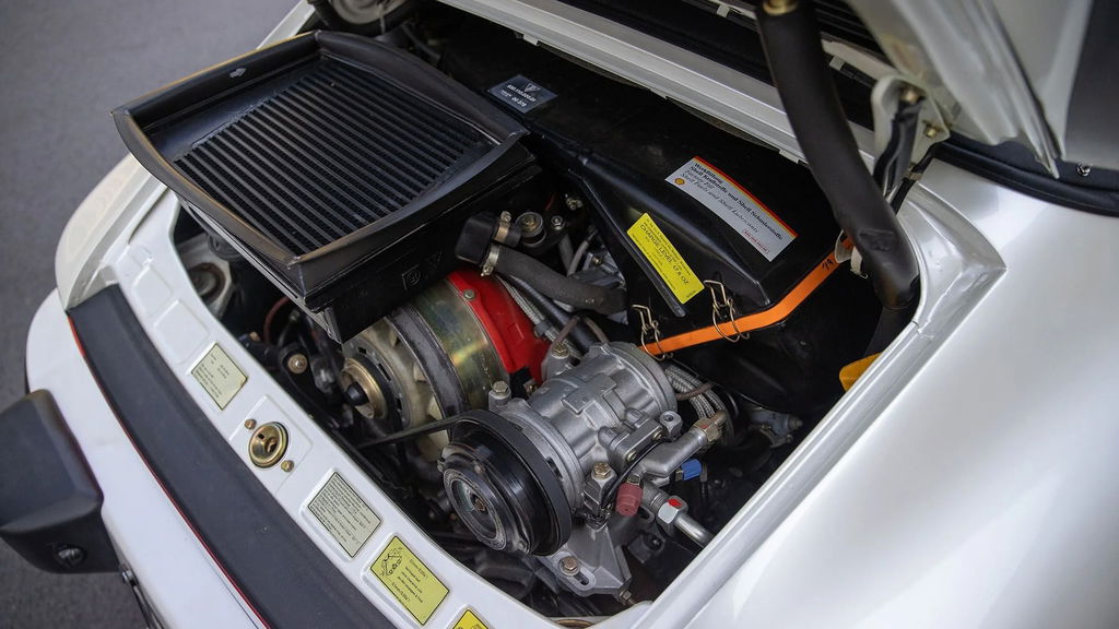 Porsche 911 Turbo 3.3 (US)