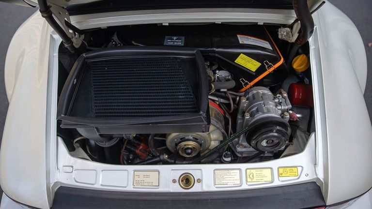 Porsche 911 Turbo 3.3 (US)