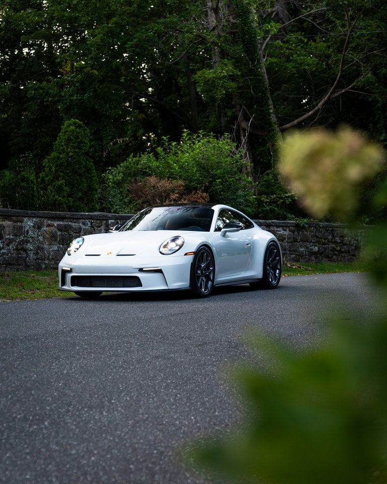 Porsche 992 GT3 Touring