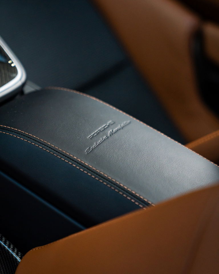 Porsche 992 GT3 Touring