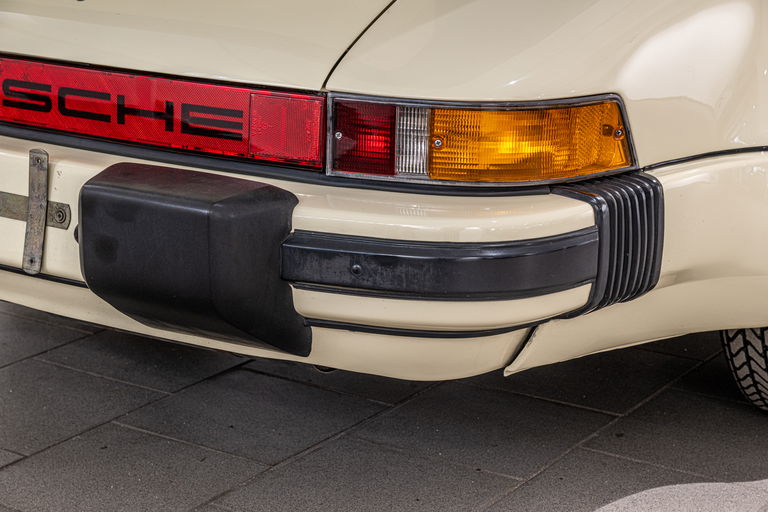 Porsche 911 Turbo 3.3