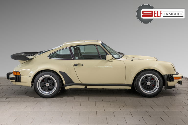 Porsche 911 Turbo 3.3