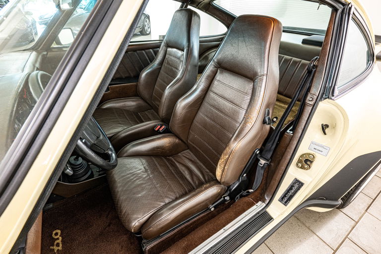 Porsche 911 Turbo 3.3