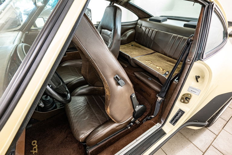 Porsche 911 Turbo 3.3