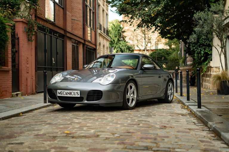 Porsche 996 Carrera 4S