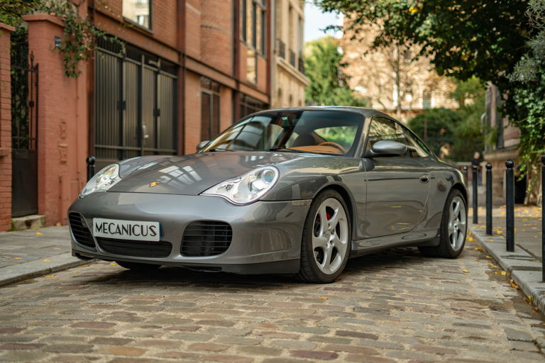 Porsche 996 Carrera 4S