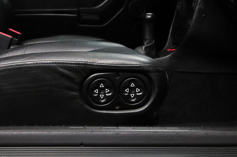 Porsche 993 Carrera 4S