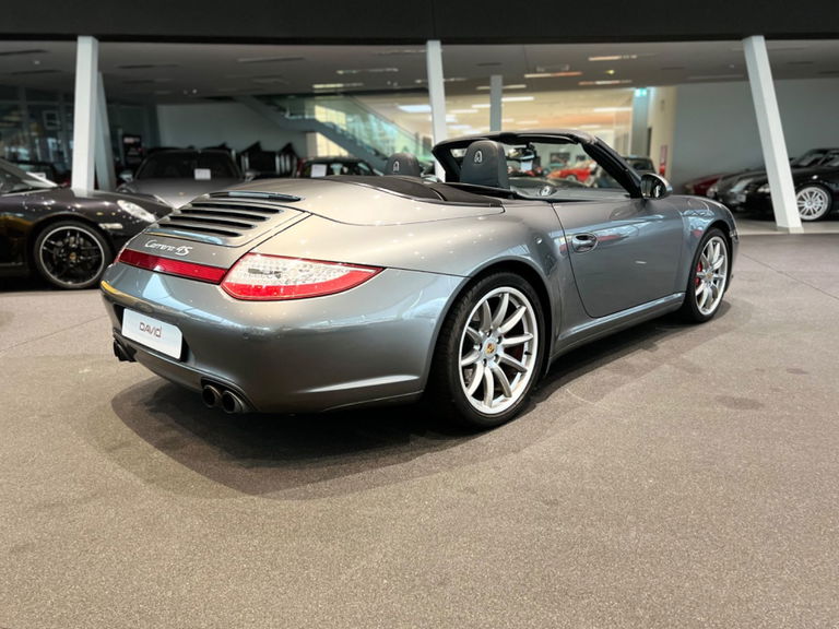 Porsche 997.2 Carrera 4S
