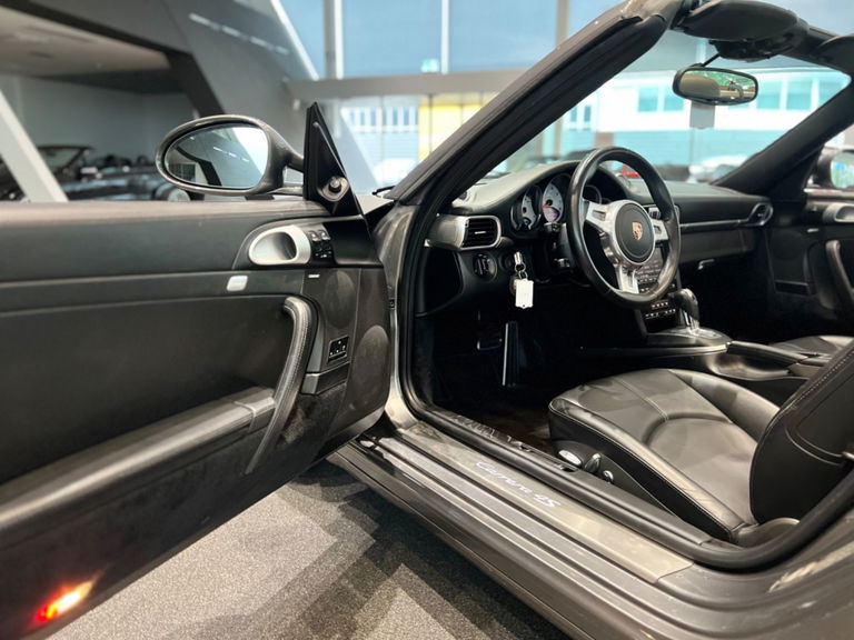 Porsche 997.2 Carrera 4S