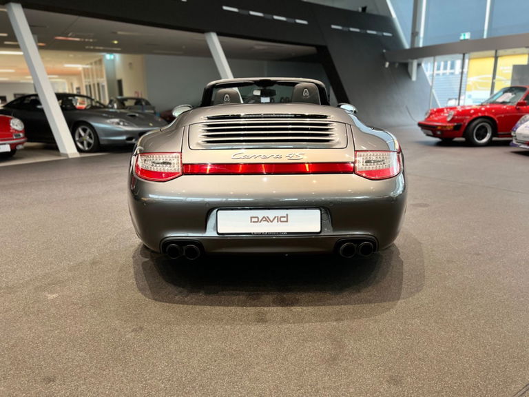 Porsche 997.2 Carrera 4S