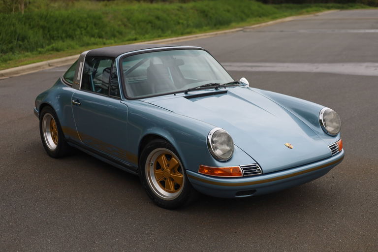 Porsche 911 Backdate
