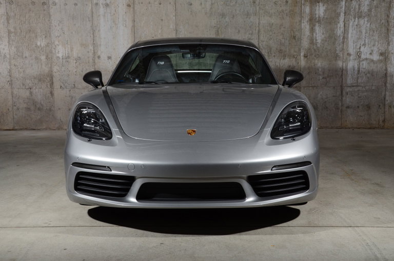 Porsche 718 Cayman T