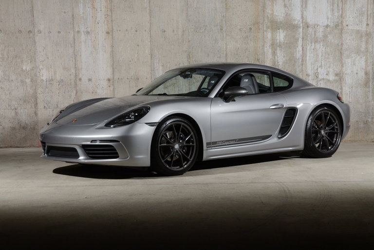 Porsche 718 Cayman T