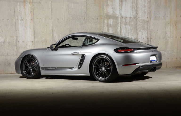 Porsche 718 Cayman T