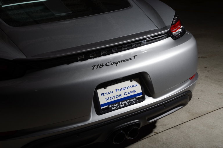 Porsche 718 Cayman T