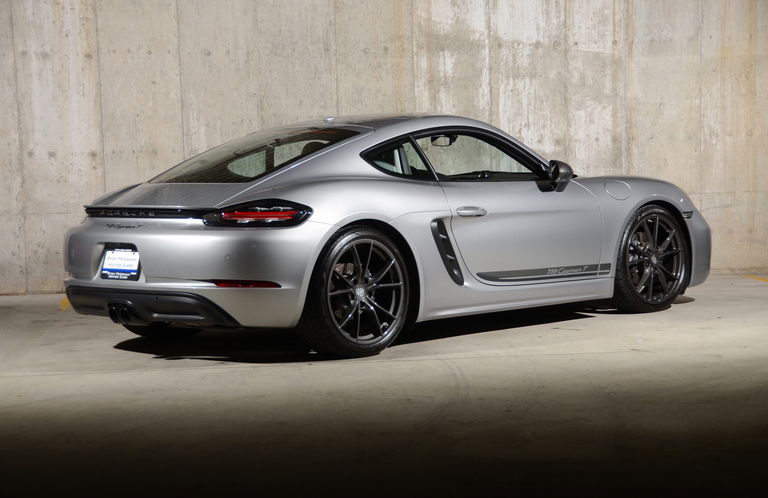 Porsche 718 Cayman T