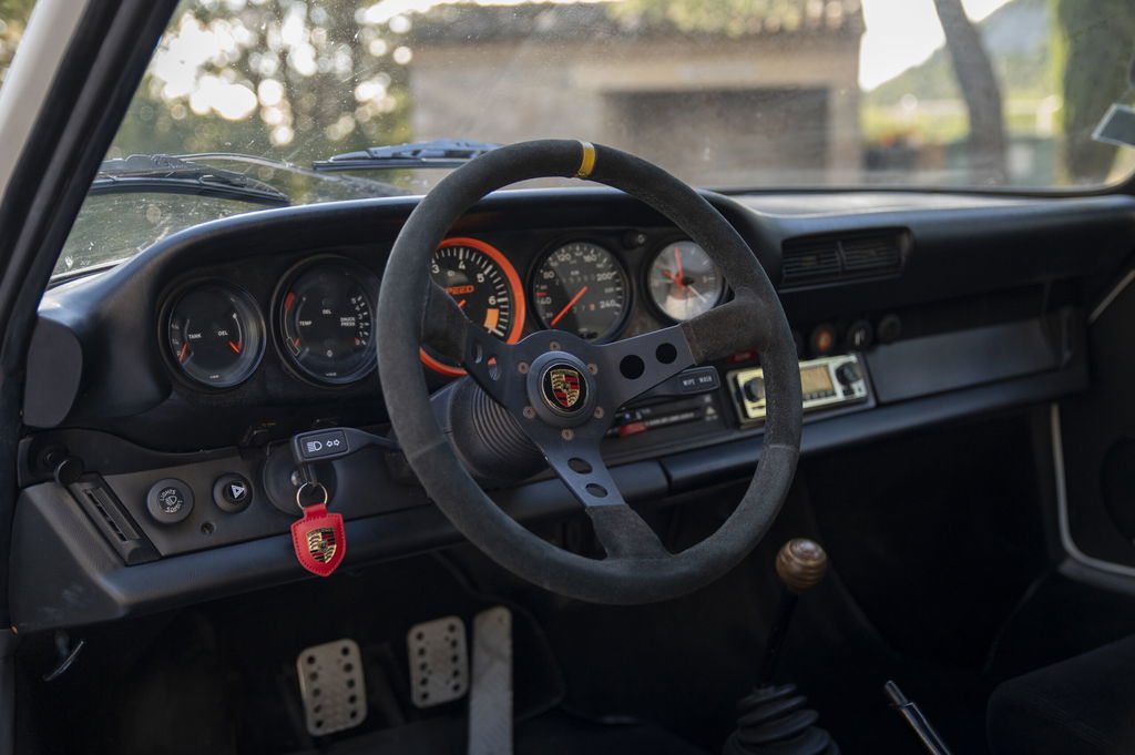 Porsche 911 Backdate