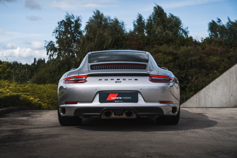 Porsche 991.2 Carrera GTS
