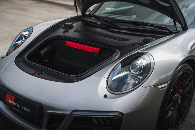 Porsche 991.2 Carrera GTS