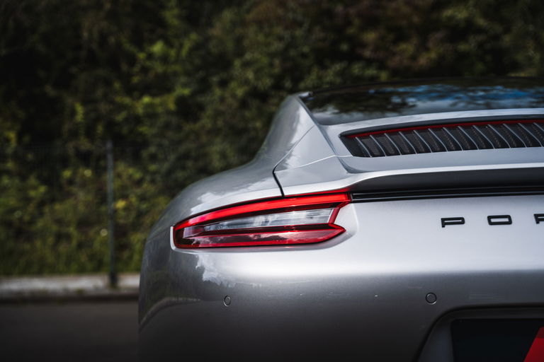 Porsche 991.2 Carrera GTS