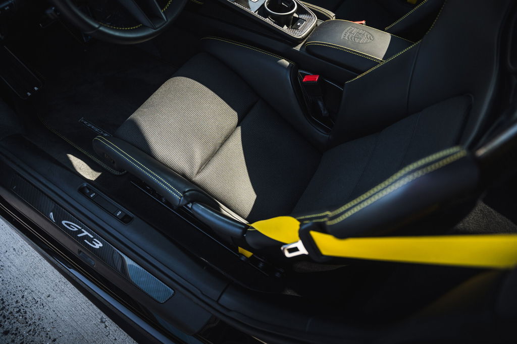 Porsche 992 GT3 Touring