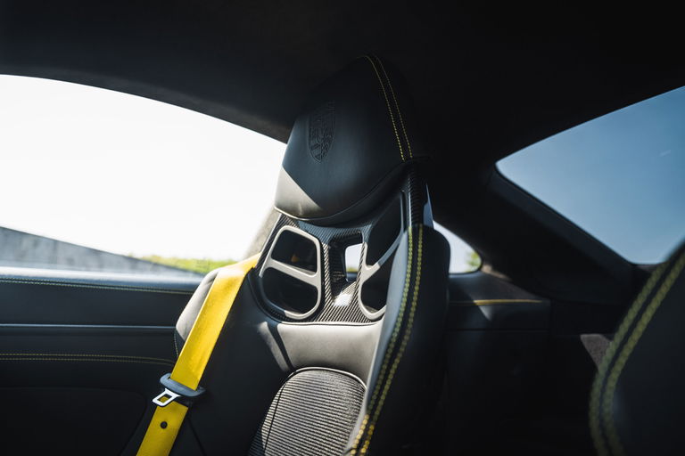 Porsche 992 GT3 Touring
