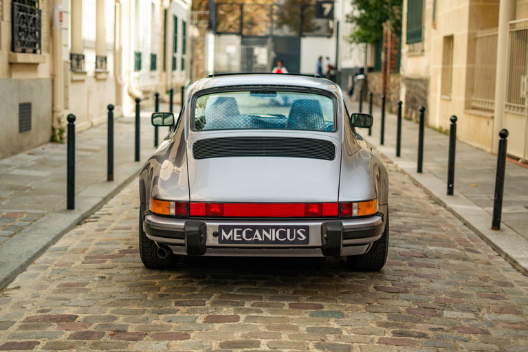 Porsche 911 Carrera 3.2 „25 Jahre 911“