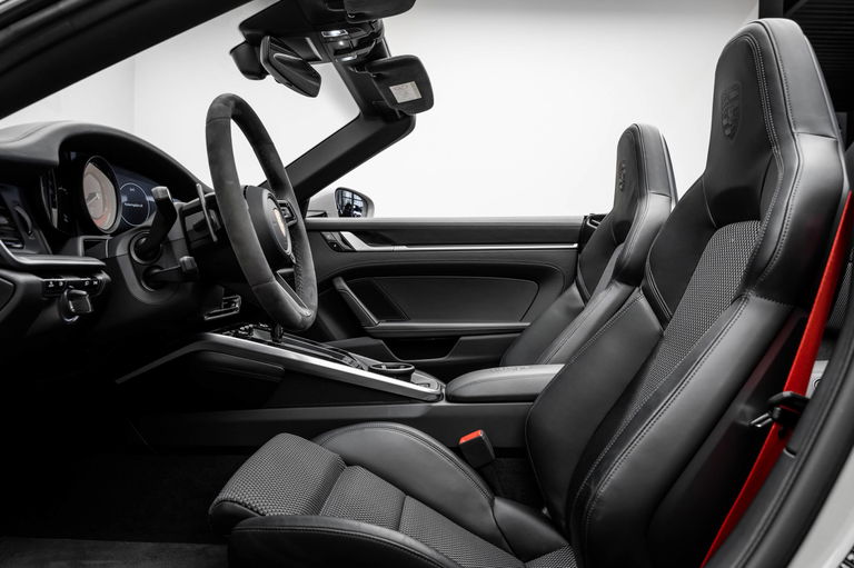 Porsche 992 Carrera S