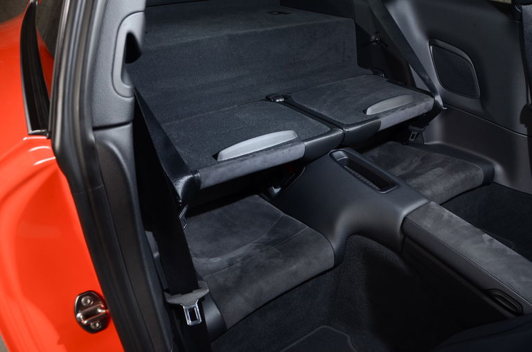 Porsche 991.2 Carrera GTS