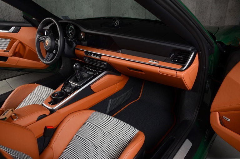 Porsche 992 Targa 4S