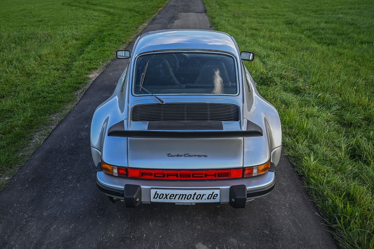 Porsche 911 Turbo 3.0 (US)