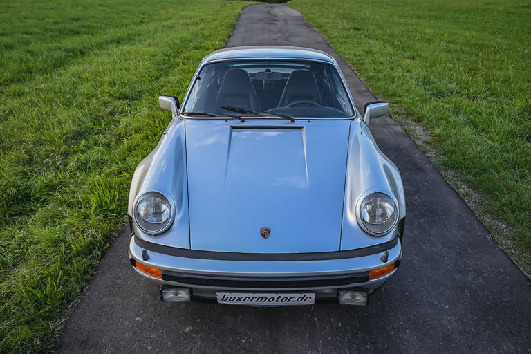 Porsche 911 Turbo 3.0 (US)