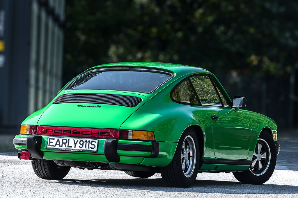 Porsche 911 Carrera 3.0