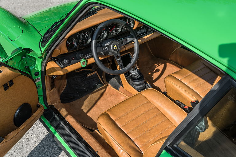 Porsche 911 Carrera 3.0