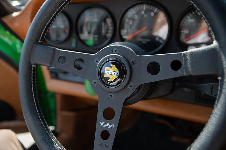 Porsche 911 Carrera 3.0