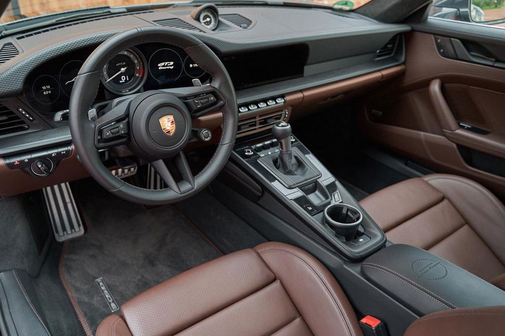 Porsche 992 GT3 Touring